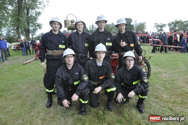 Zdjęcie w galerii na portalu naszraciborz.pl: Zawody sikawek konnych w Bieńkowicach. Sąsiedzi z Tworkowa zgarnęli dwa złota wiadomości z regionu