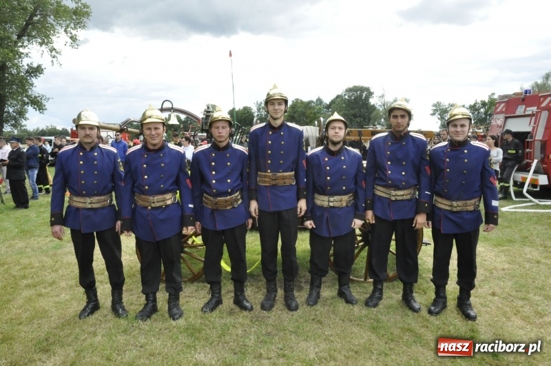 Zdjęcie w galerii na portalu naszraciborz.pl: Zawody sikawek konnych w Bieńkowicach. Sąsiedzi z Tworkowa zgarnęli dwa złota wiadomości z regionu