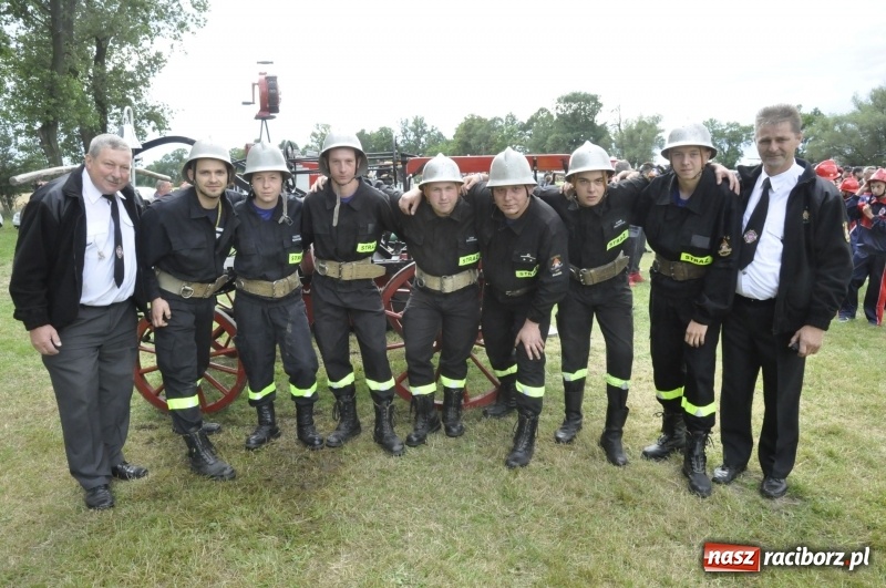 Zdjęcie w galerii na portalu naszraciborz.pl: Zawody sikawek konnych w Bieńkowicach. Sąsiedzi z Tworkowa zgarnęli dwa złota wiadomości z regionu