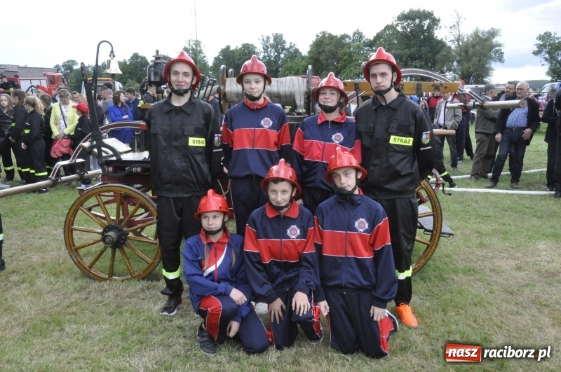 Zdjęcie w galerii na portalu naszraciborz.pl: Zawody sikawek konnych w Bieńkowicach. Sąsiedzi z Tworkowa zgarnęli dwa złota wiadomości z regionu