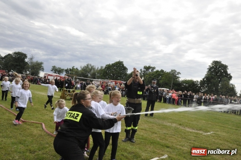 Zdjęcie w galerii na portalu naszraciborz.pl: Zawody sikawek konnych w Bieńkowicach. Sąsiedzi z Tworkowa zgarnęli dwa złota wiadomości z regionu