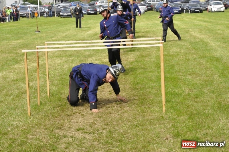 Zdjęcie w galerii na portalu naszraciborz.pl: Zawody sikawek konnych w Bieńkowicach. Sąsiedzi z Tworkowa zgarnęli dwa złota wiadomości z regionu
