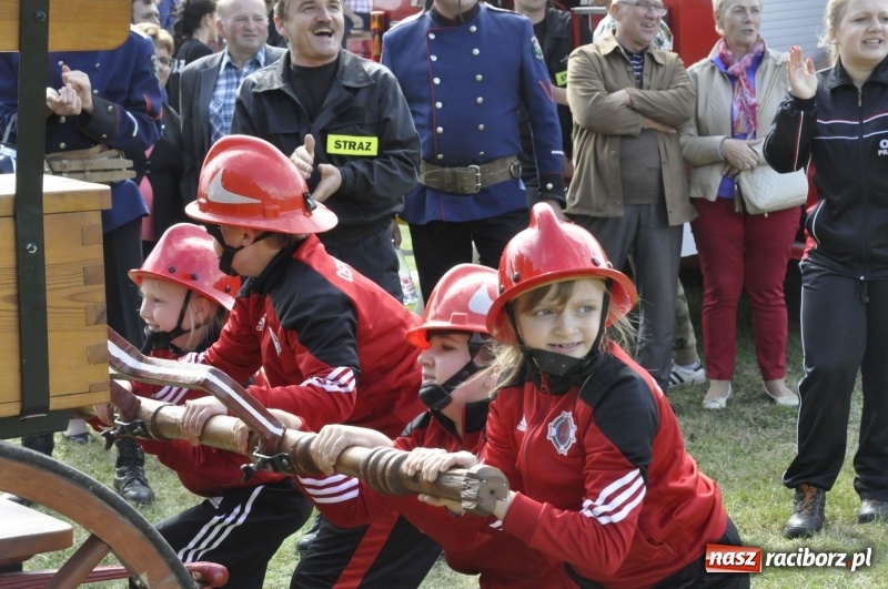 Zdjęcie w galerii na portalu naszraciborz.pl: Zawody sikawek konnych w Bieńkowicach. Sąsiedzi z Tworkowa zgarnęli dwa złota wiadomości z regionu