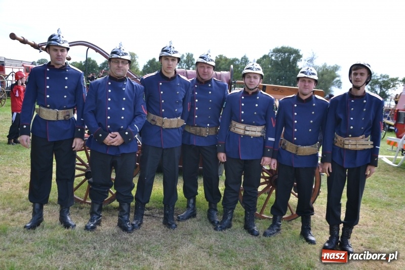Zdjęcie w galerii na portalu naszraciborz.pl: Zawody sikawek konnych w Bieńkowicach. Sąsiedzi z Tworkowa zgarnęli dwa złota wiadomości z regionu