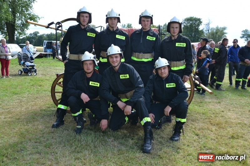 Zdjęcie w galerii na portalu naszraciborz.pl: Zawody sikawek konnych w Bieńkowicach. Sąsiedzi z Tworkowa zgarnęli dwa złota wiadomości z regionu