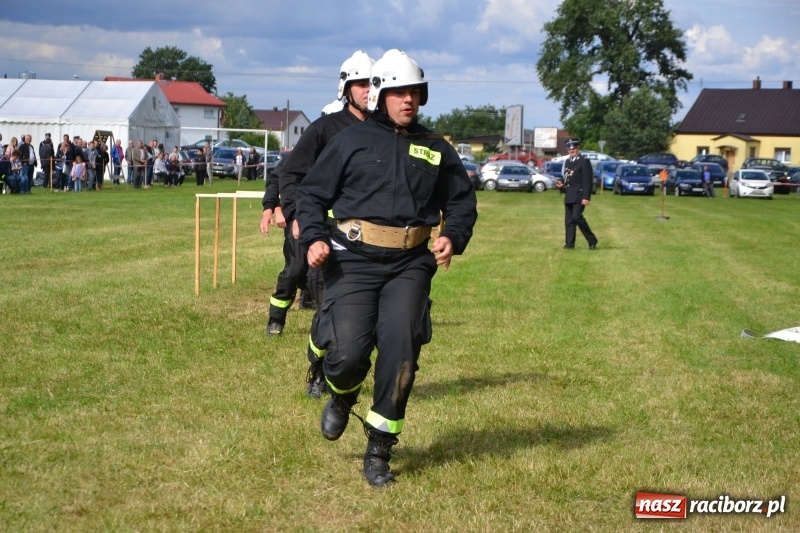 Zdjęcie w galerii na portalu naszraciborz.pl: Zawody sikawek konnych w Bieńkowicach. Sąsiedzi z Tworkowa zgarnęli dwa złota wiadomości z regionu