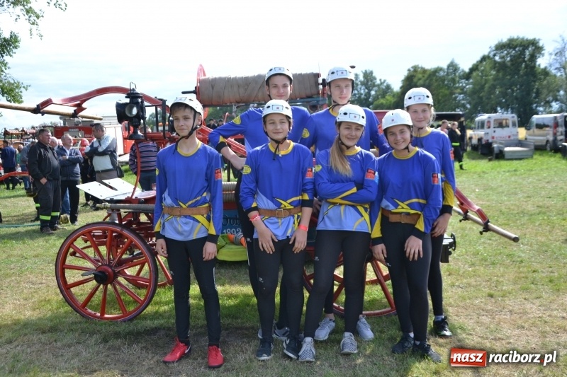 Zdjęcie w galerii na portalu naszraciborz.pl: Zawody sikawek konnych w Bieńkowicach. Sąsiedzi z Tworkowa zgarnęli dwa złota wiadomości z regionu