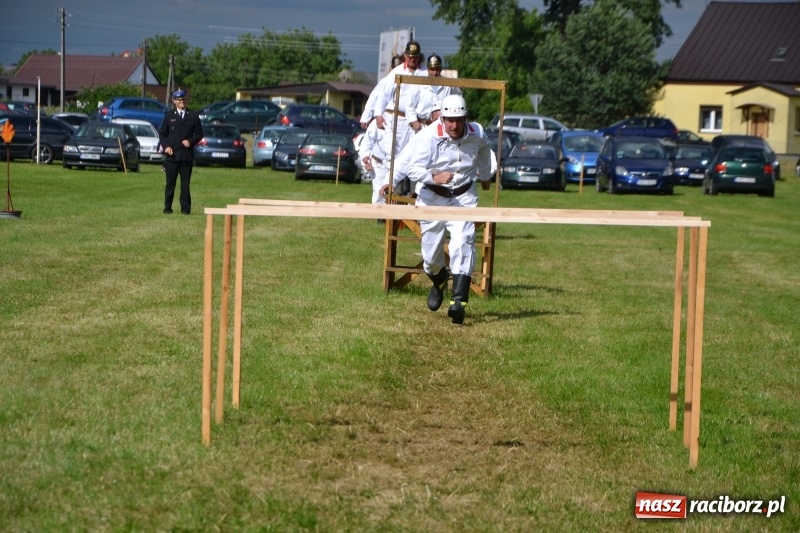 Zdjęcie w galerii na portalu naszraciborz.pl: Zawody sikawek konnych w Bieńkowicach. Sąsiedzi z Tworkowa zgarnęli dwa złota wiadomości z regionu