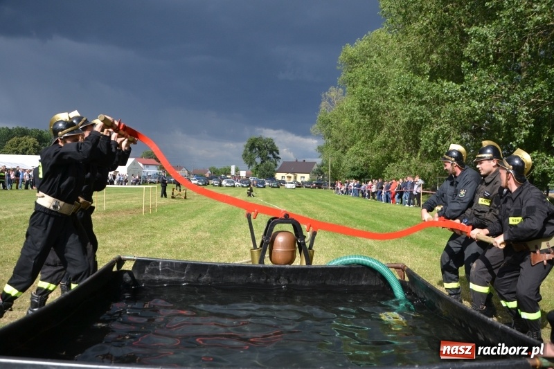 Zdjęcie w galerii na portalu naszraciborz.pl: Zawody sikawek konnych w Bieńkowicach. Sąsiedzi z Tworkowa zgarnęli dwa złota wiadomości z regionu