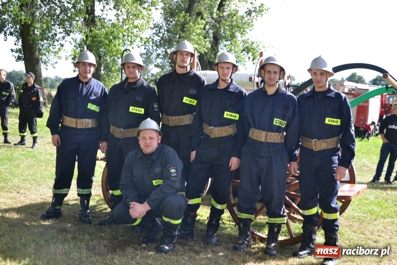 Zdjęcie w galerii na portalu naszraciborz.pl: Zawody sikawek konnych w Bieńkowicach. Sąsiedzi z Tworkowa zgarnęli dwa złota wiadomości z regionu