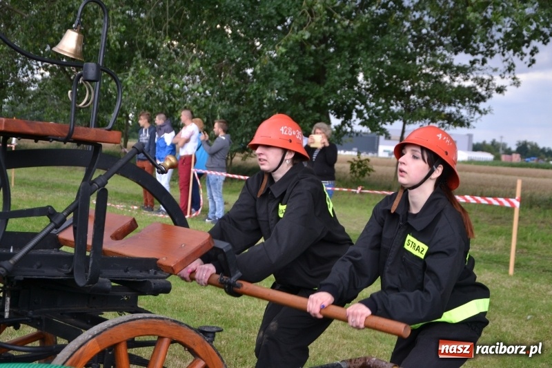 Zdjęcie w galerii na portalu naszraciborz.pl: Zawody sikawek konnych w Bieńkowicach. Sąsiedzi z Tworkowa zgarnęli dwa złota wiadomości z regionu