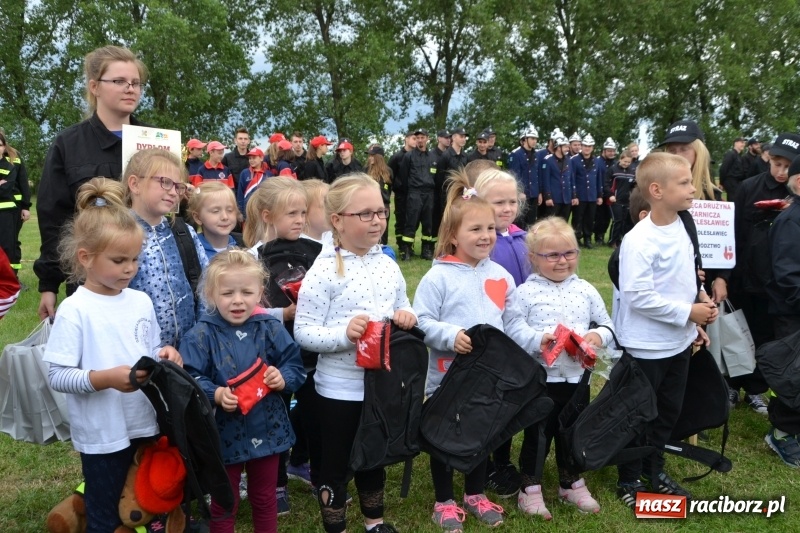 Zdjęcie w galerii na portalu naszraciborz.pl: Zawody sikawek konnych w Bieńkowicach. Sąsiedzi z Tworkowa zgarnęli dwa złota wiadomości z regionu