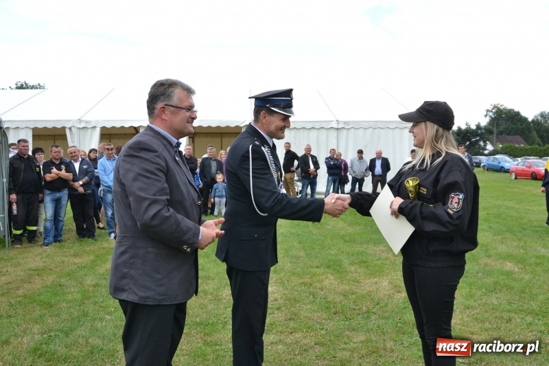 Zdjęcie w galerii na portalu naszraciborz.pl: Zawody sikawek konnych w Bieńkowicach. Sąsiedzi z Tworkowa zgarnęli dwa złota wiadomości z regionu