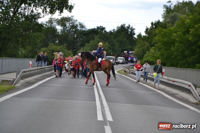 Zdjęcie w galerii na portalu naszraciborz.pl: Zawody sikawek konnych w Bieńkowicach. Sąsiedzi z Tworkowa zgarnęli dwa złota wiadomości z regionu