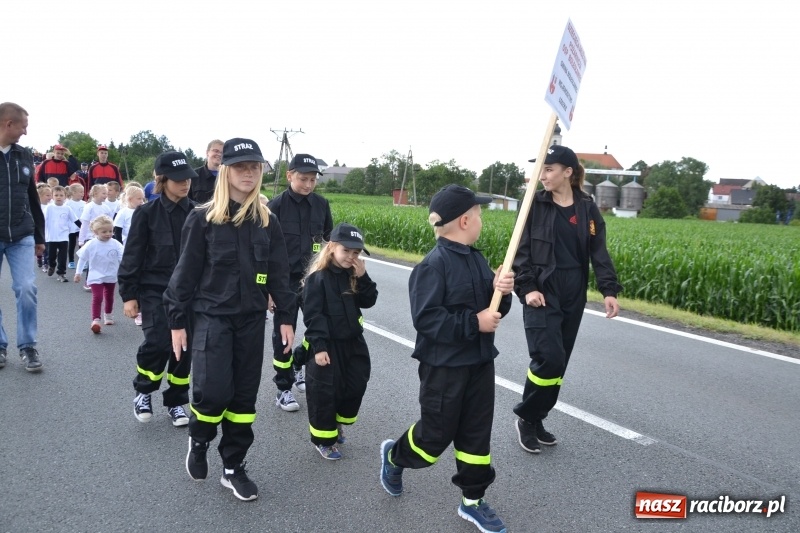 Zdjęcie w galerii na portalu naszraciborz.pl: Zawody sikawek konnych w Bieńkowicach. Sąsiedzi z Tworkowa zgarnęli dwa złota wiadomości z regionu
