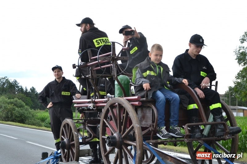 Zdjęcie w galerii na portalu naszraciborz.pl: Zawody sikawek konnych w Bieńkowicach. Sąsiedzi z Tworkowa zgarnęli dwa złota wiadomości z regionu