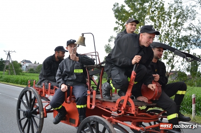 Zdjęcie w galerii na portalu naszraciborz.pl: Zawody sikawek konnych w Bieńkowicach. Sąsiedzi z Tworkowa zgarnęli dwa złota wiadomości z regionu