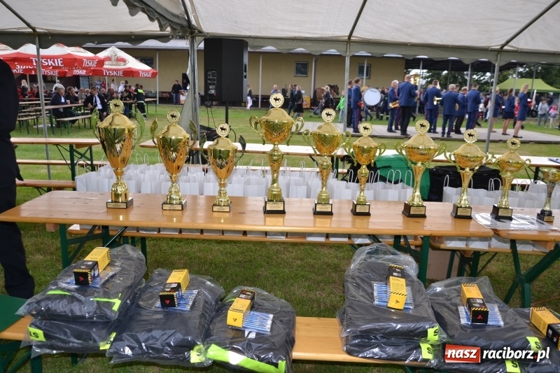 Zdjęcie w galerii na portalu naszraciborz.pl: Zawody sikawek konnych w Bieńkowicach. Sąsiedzi z Tworkowa zgarnęli dwa złota wiadomości z regionu