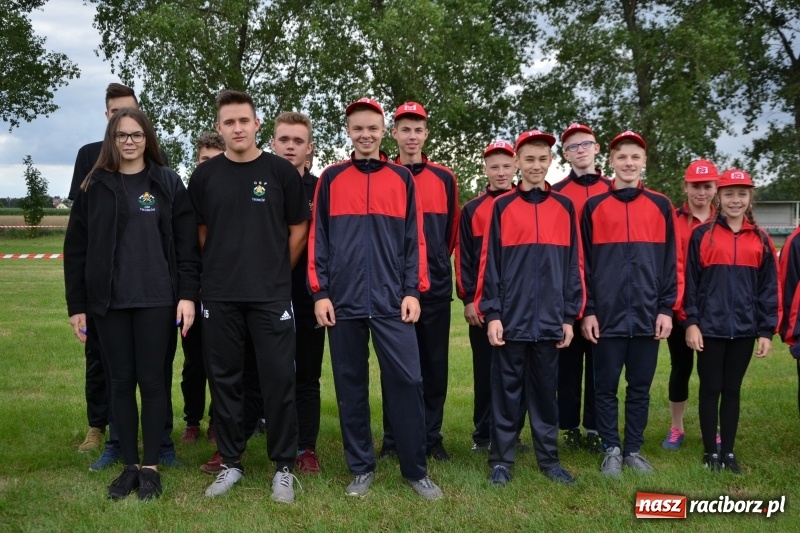 Zdjęcie w galerii na portalu naszraciborz.pl: Zawody sikawek konnych w Bieńkowicach. Sąsiedzi z Tworkowa zgarnęli dwa złota wiadomości z regionu