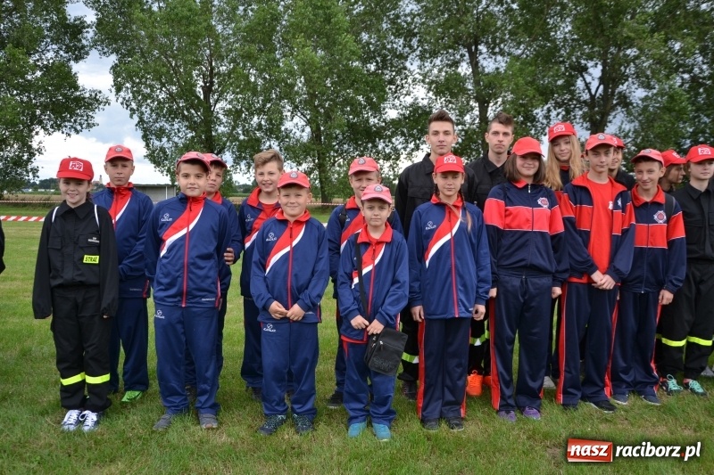 Zdjęcie w galerii na portalu naszraciborz.pl: Zawody sikawek konnych w Bieńkowicach. Sąsiedzi z Tworkowa zgarnęli dwa złota wiadomości z regionu