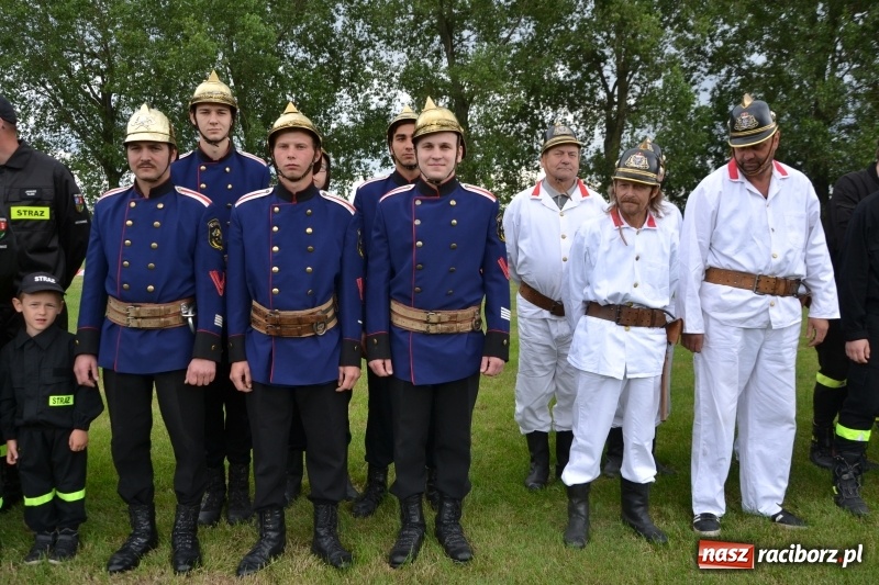 Zdjęcie w galerii na portalu naszraciborz.pl: Zawody sikawek konnych w Bieńkowicach. Sąsiedzi z Tworkowa zgarnęli dwa złota wiadomości z regionu