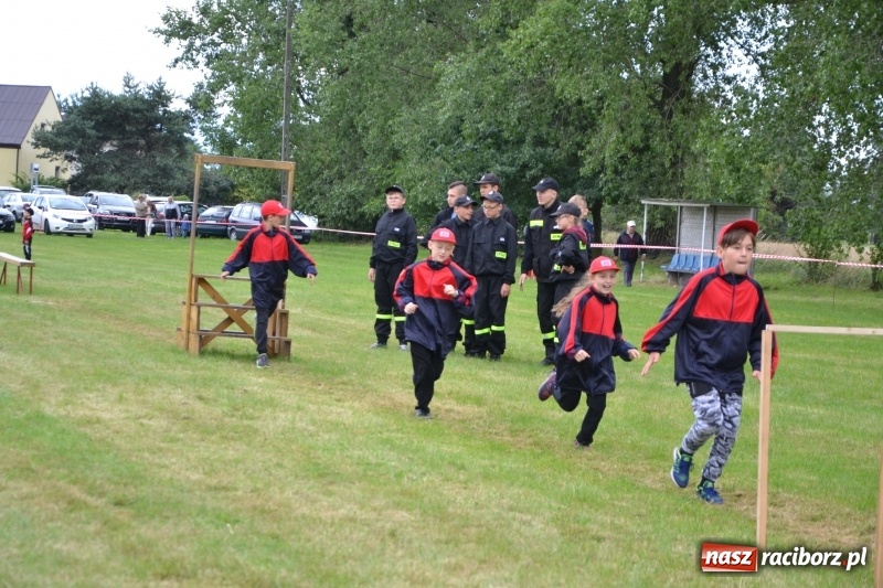 Zdjęcie w galerii na portalu naszraciborz.pl: Zawody sikawek konnych w Bieńkowicach. Sąsiedzi z Tworkowa zgarnęli dwa złota wiadomości z regionu