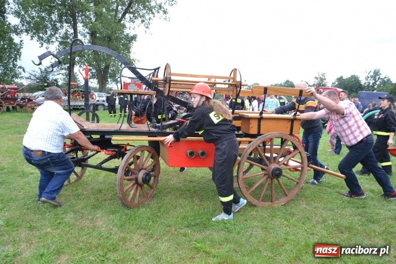 Zdjęcie w galerii na portalu naszraciborz.pl: Zawody sikawek konnych w Bieńkowicach. Sąsiedzi z Tworkowa zgarnęli dwa złota wiadomości z regionu