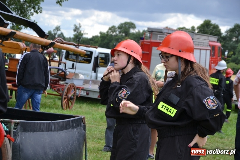Zdjęcie w galerii na portalu naszraciborz.pl: Zawody sikawek konnych w Bieńkowicach. Sąsiedzi z Tworkowa zgarnęli dwa złota wiadomości z regionu