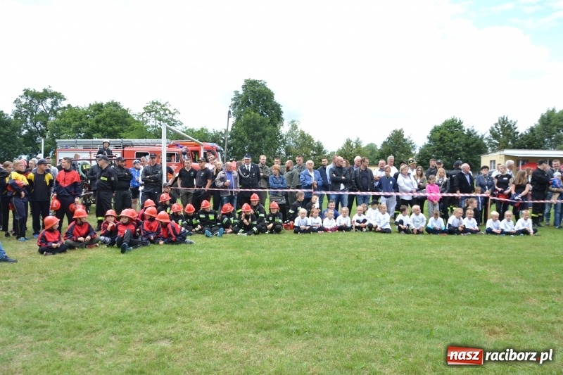 Zdjęcie w galerii na portalu naszraciborz.pl: Zawody sikawek konnych w Bieńkowicach. Sąsiedzi z Tworkowa zgarnęli dwa złota wiadomości z regionu
