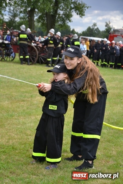 Zdjęcie w galerii na portalu naszraciborz.pl: Zawody sikawek konnych w Bieńkowicach. Sąsiedzi z Tworkowa zgarnęli dwa złota wiadomości z regionu