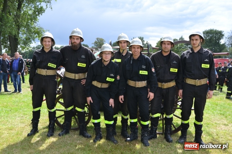 Zdjęcie w galerii na portalu naszraciborz.pl: Zawody sikawek konnych w Bieńkowicach. Sąsiedzi z Tworkowa zgarnęli dwa złota wiadomości z regionu