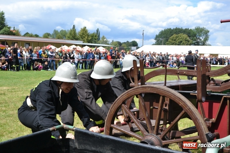 Zdjęcie w galerii na portalu naszraciborz.pl: Zawody sikawek konnych w Bieńkowicach. Sąsiedzi z Tworkowa zgarnęli dwa złota wiadomości z regionu