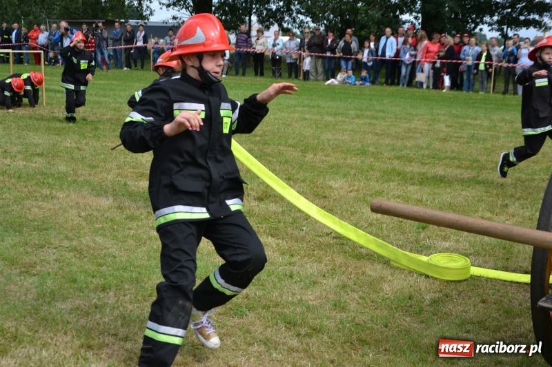 Zdjęcie w galerii na portalu naszraciborz.pl: Zawody sikawek konnych w Bieńkowicach. Sąsiedzi z Tworkowa zgarnęli dwa złota wiadomości z regionu