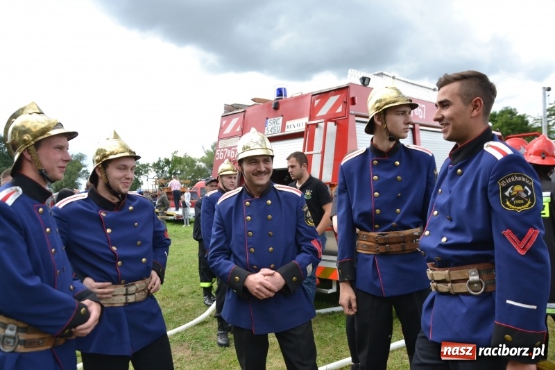 Zdjęcie w galerii na portalu naszraciborz.pl: Zawody sikawek konnych w Bieńkowicach. Sąsiedzi z Tworkowa zgarnęli dwa złota wiadomości z regionu
