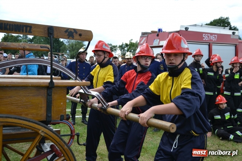 Zdjęcie w galerii na portalu naszraciborz.pl: Zawody sikawek konnych w Bieńkowicach. Sąsiedzi z Tworkowa zgarnęli dwa złota wiadomości z regionu