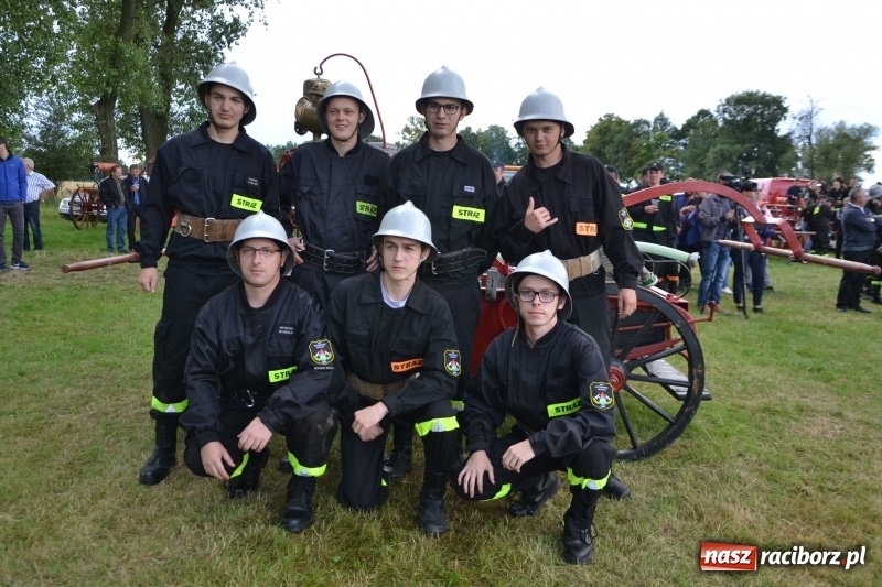 Zdjęcie w galerii na portalu naszraciborz.pl: Zawody sikawek konnych w Bieńkowicach. Sąsiedzi z Tworkowa zgarnęli dwa złota wiadomości z regionu