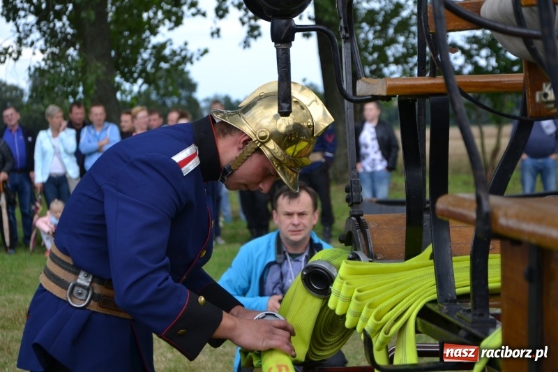 Zdjęcie w galerii na portalu naszraciborz.pl: Zawody sikawek konnych w Bieńkowicach. Sąsiedzi z Tworkowa zgarnęli dwa złota wiadomości z regionu