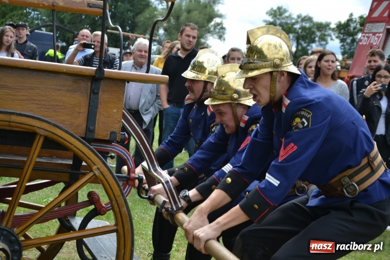 Zdjęcie w galerii na portalu naszraciborz.pl: Zawody sikawek konnych w Bieńkowicach. Sąsiedzi z Tworkowa zgarnęli dwa złota wiadomości z regionu
