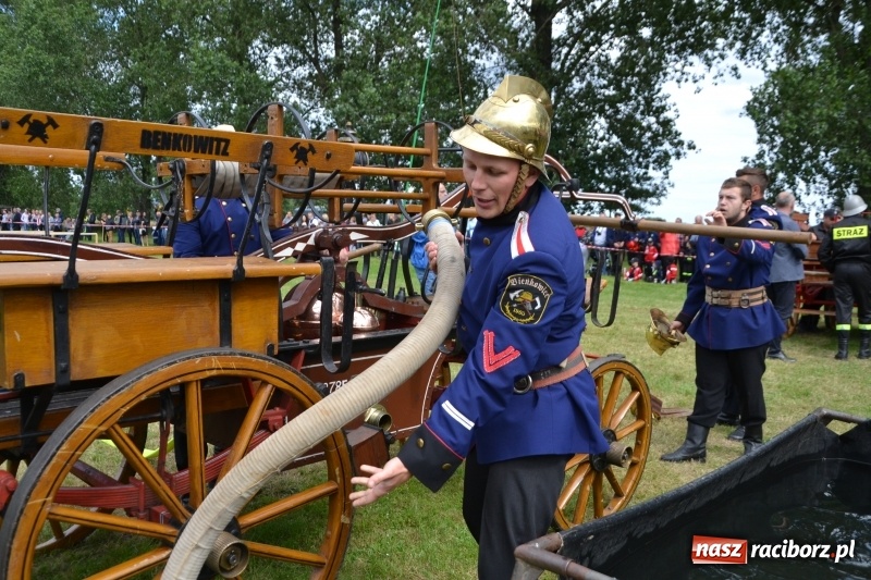 Zdjęcie w galerii na portalu naszraciborz.pl: Zawody sikawek konnych w Bieńkowicach. Sąsiedzi z Tworkowa zgarnęli dwa złota wiadomości z regionu