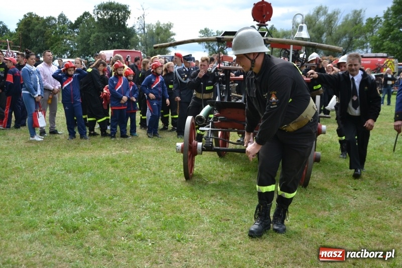 Zdjęcie w galerii na portalu naszraciborz.pl: Zawody sikawek konnych w Bieńkowicach. Sąsiedzi z Tworkowa zgarnęli dwa złota wiadomości z regionu