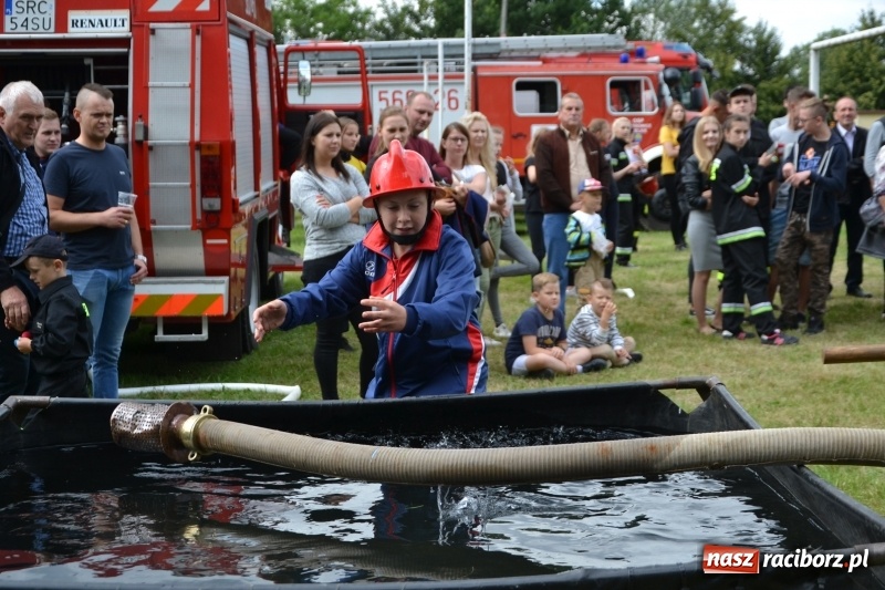 Zdjęcie w galerii na portalu naszraciborz.pl: Zawody sikawek konnych w Bieńkowicach. Sąsiedzi z Tworkowa zgarnęli dwa złota wiadomości z regionu