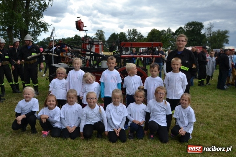 Zdjęcie w galerii na portalu naszraciborz.pl: Zawody sikawek konnych w Bieńkowicach. Sąsiedzi z Tworkowa zgarnęli dwa złota wiadomości z regionu