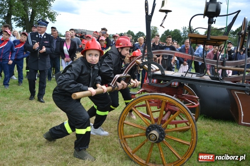 Zdjęcie w galerii na portalu naszraciborz.pl: Zawody sikawek konnych w Bieńkowicach. Sąsiedzi z Tworkowa zgarnęli dwa złota wiadomości z regionu
