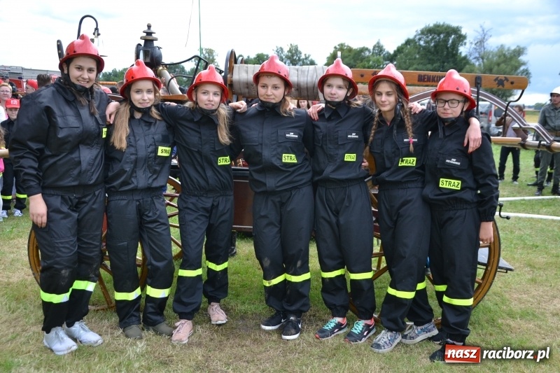Zdjęcie w galerii na portalu naszraciborz.pl: Zawody sikawek konnych w Bieńkowicach. Sąsiedzi z Tworkowa zgarnęli dwa złota wiadomości z regionu