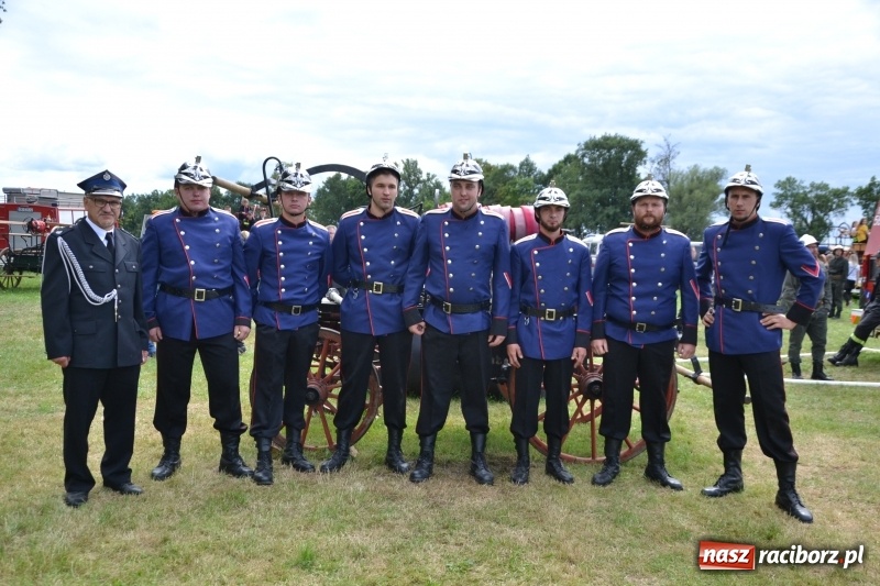 Zdjęcie w galerii na portalu naszraciborz.pl: Zawody sikawek konnych w Bieńkowicach. Sąsiedzi z Tworkowa zgarnęli dwa złota wiadomości z regionu