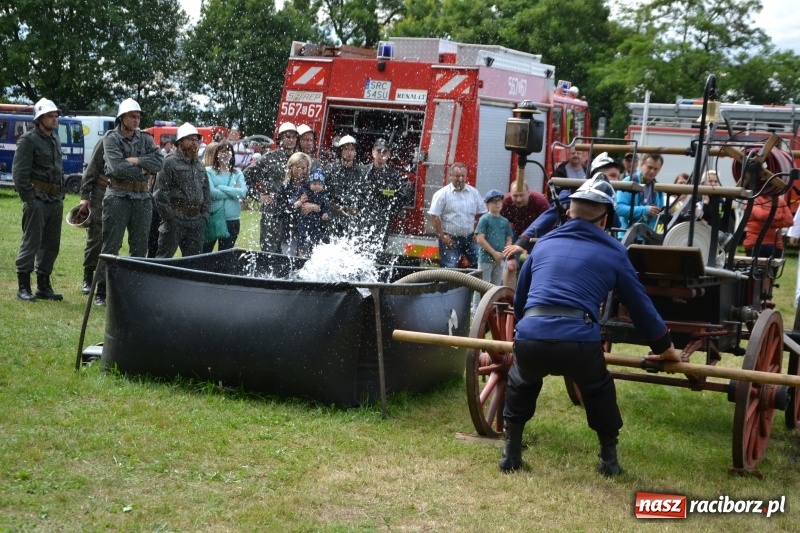 Zdjęcie w galerii na portalu naszraciborz.pl: Zawody sikawek konnych w Bieńkowicach. Sąsiedzi z Tworkowa zgarnęli dwa złota wiadomości z regionu