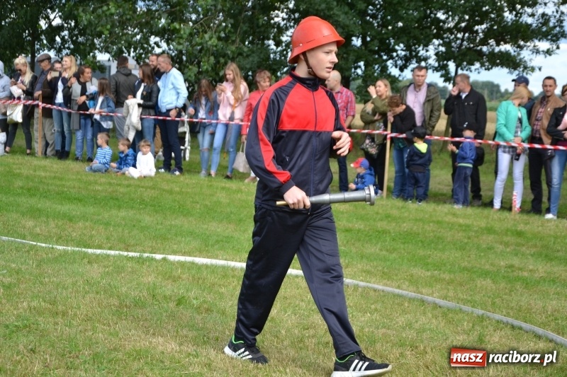 Zdjęcie w galerii na portalu naszraciborz.pl: Zawody sikawek konnych w Bieńkowicach. Sąsiedzi z Tworkowa zgarnęli dwa złota wiadomości z regionu