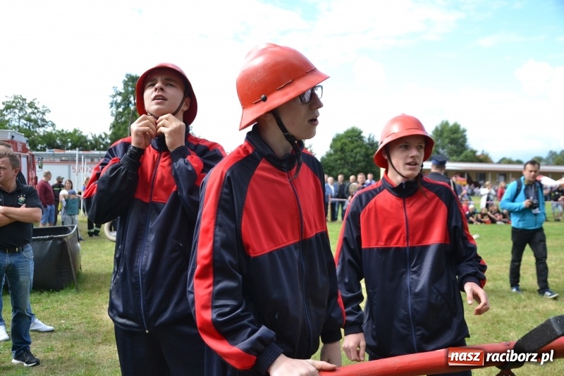 Zdjęcie w galerii na portalu naszraciborz.pl: Zawody sikawek konnych w Bieńkowicach. Sąsiedzi z Tworkowa zgarnęli dwa złota wiadomości z regionu