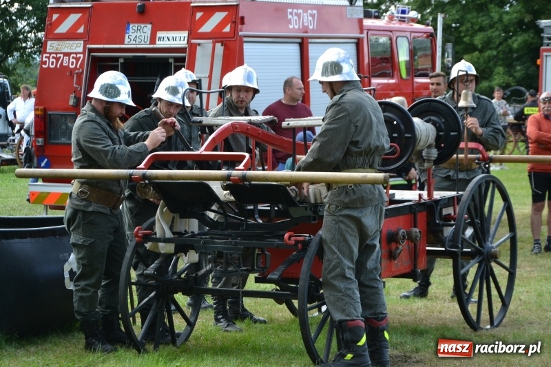 Zdjęcie w galerii na portalu naszraciborz.pl: Zawody sikawek konnych w Bieńkowicach. Sąsiedzi z Tworkowa zgarnęli dwa złota wiadomości z regionu