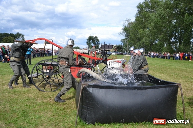 Zdjęcie w galerii na portalu naszraciborz.pl: Zawody sikawek konnych w Bieńkowicach. Sąsiedzi z Tworkowa zgarnęli dwa złota wiadomości z regionu